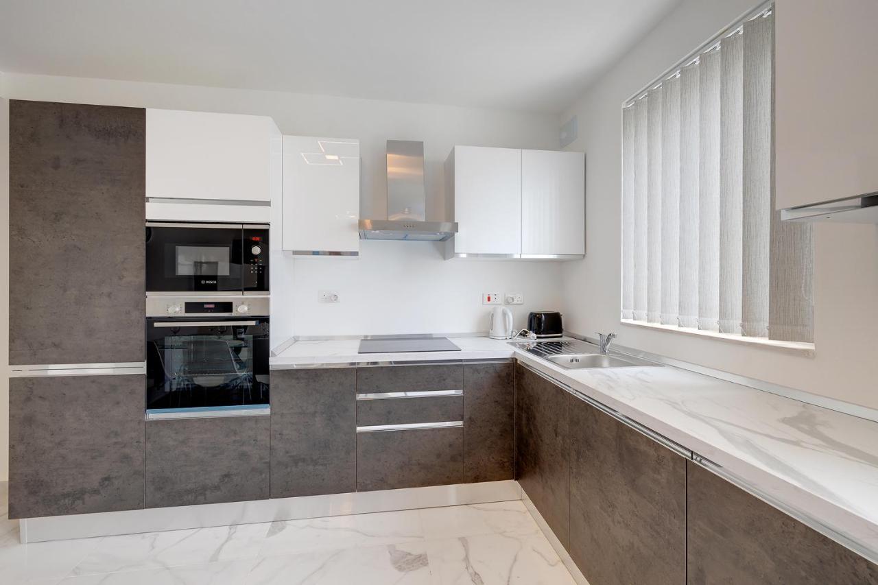 Apartament Deluxe Steps To St Georges Bay St. Julian's